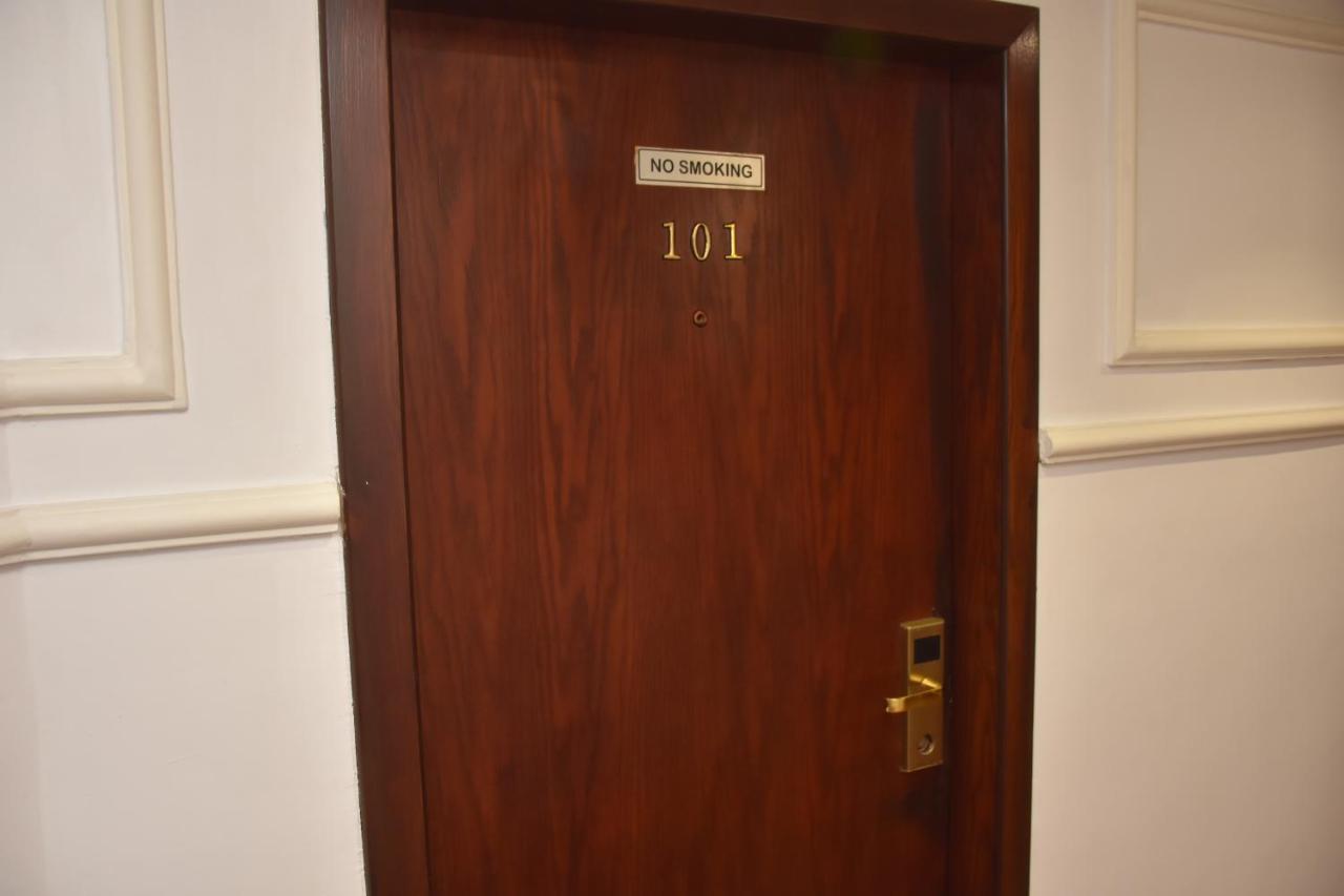 Madison Hotel アンマン エクステリア 写真