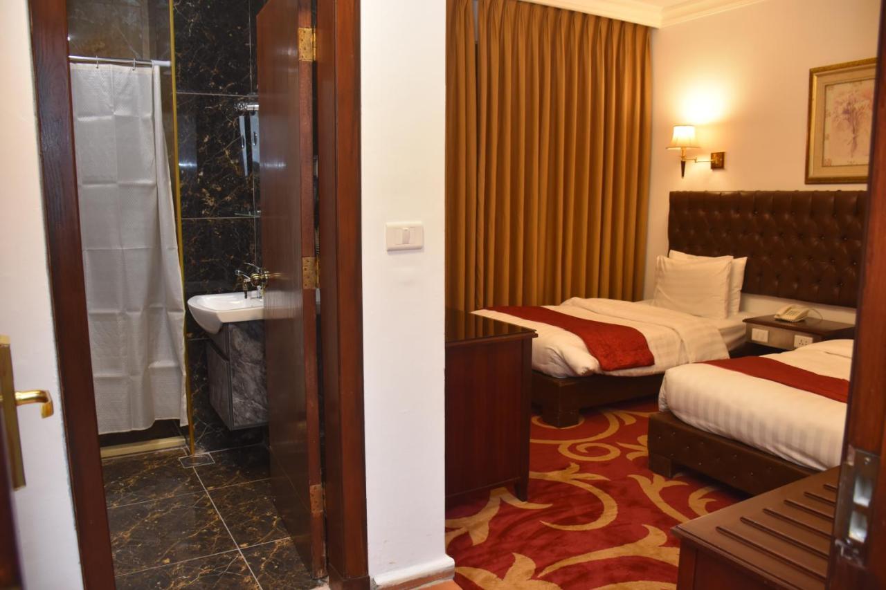Madison Hotel アンマン エクステリア 写真