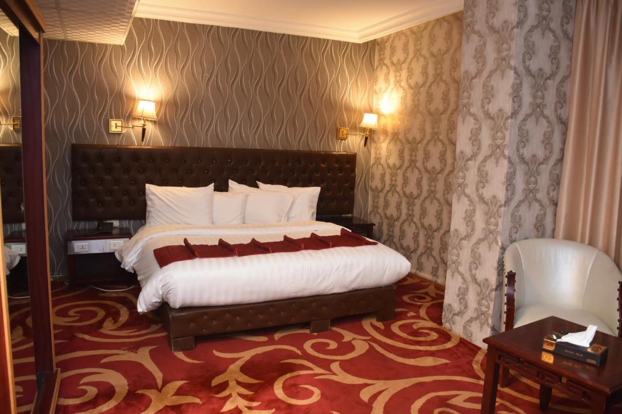 Madison Hotel アンマン エクステリア 写真