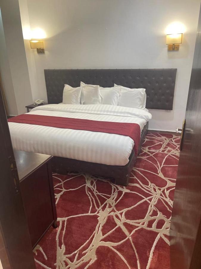 Madison Hotel アンマン エクステリア 写真