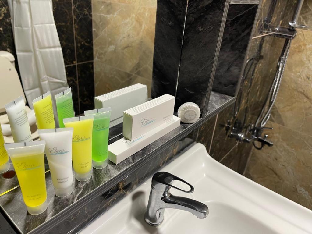 Madison Hotel アンマン エクステリア 写真